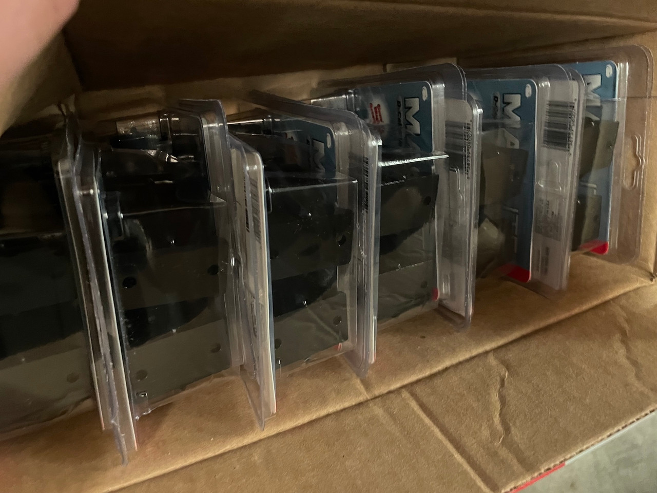 MagLite ASXD026 LOT OF 12 New in Box 2-Pack D-Cell Flashlight Mounting Brackets (YY0449-13)