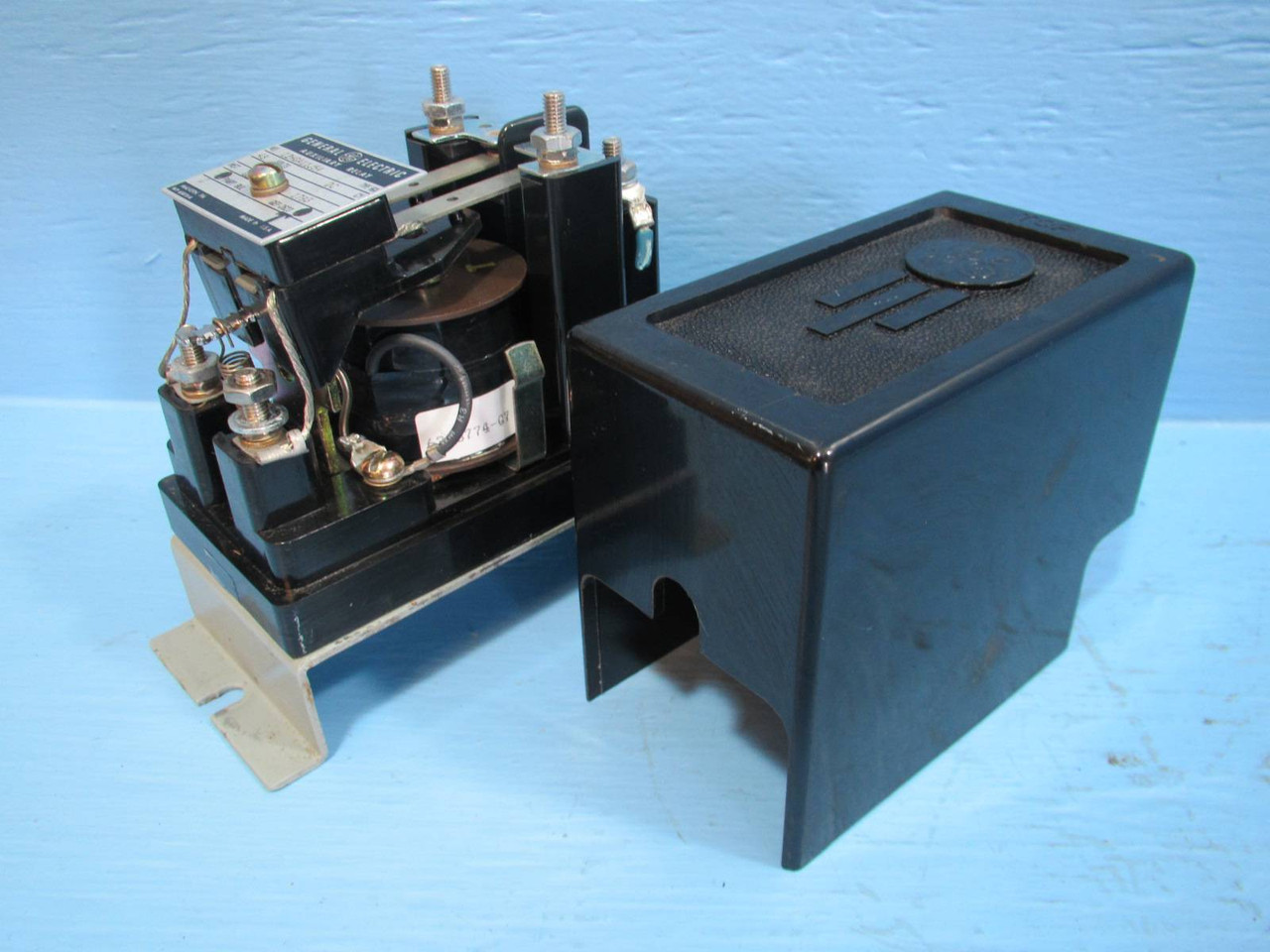 General Electric 12HGA11J54 Auxiliary Relay Type HGA GE 48 Volt DC GEF-2623 (NP1619-7)