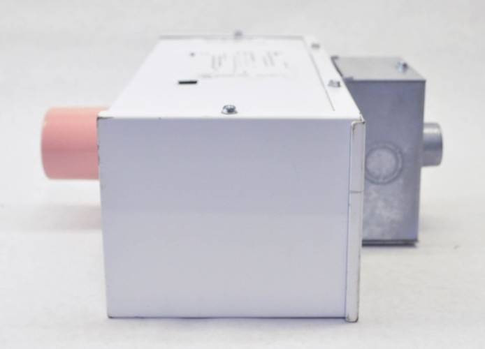 Philips Day-Brite EHL400PMT-LR23-PSC-LP 400W 3.7A 277V Metal Halide Luminaire (YY3178-1)
