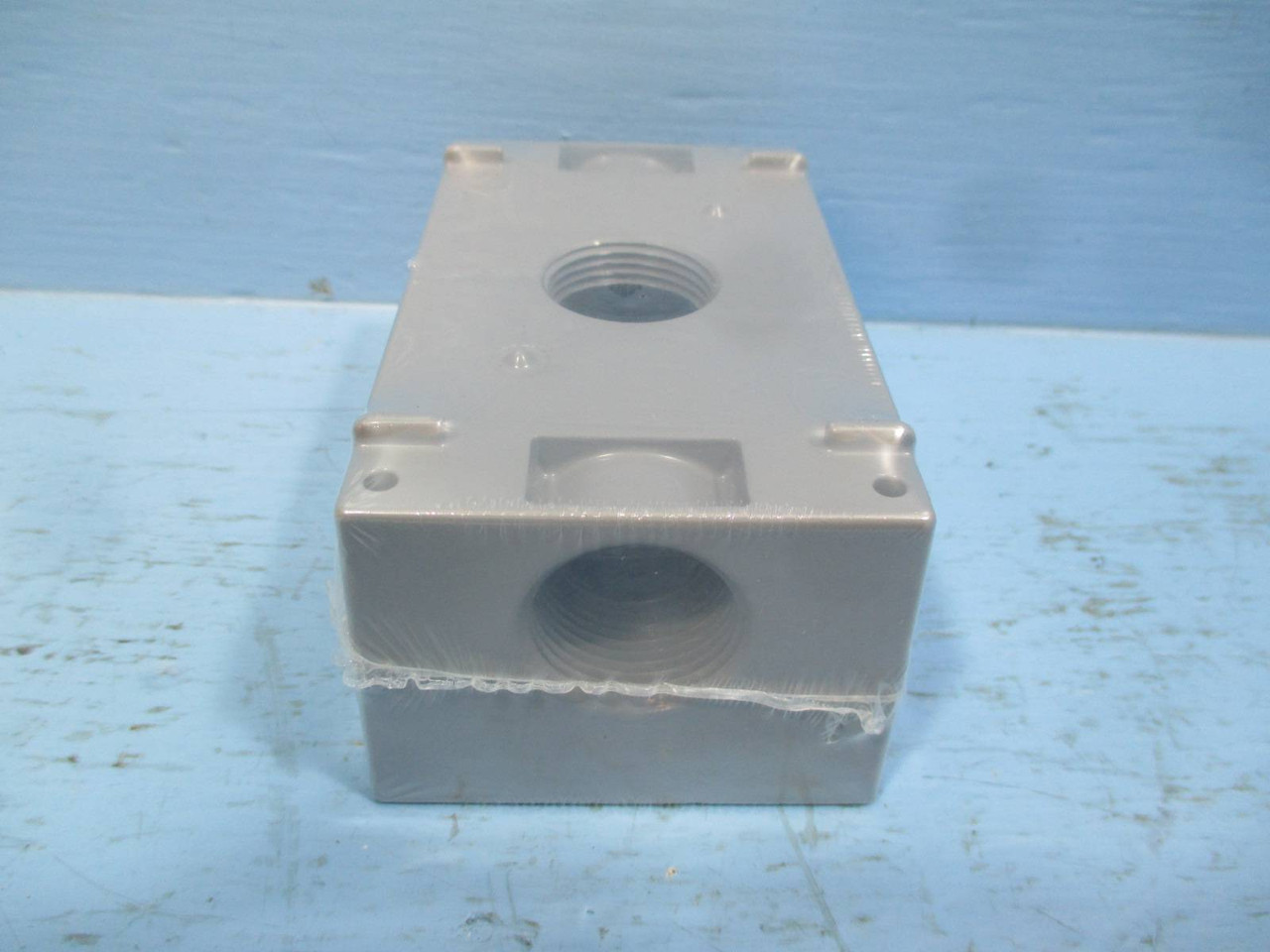 Cooper Crouse Hinds TP7066 One Gang Weatherproof Outlet Box NEW (LOT OF 50) NIB (DW0165-4)