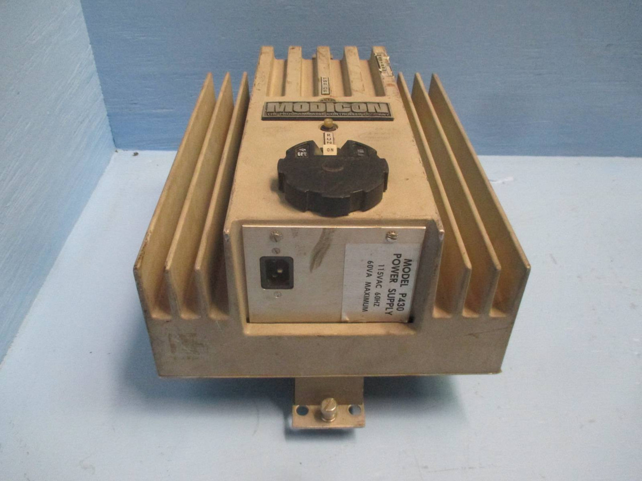Modicon P430 Power Supply PS Model P-430 115V 60VA 115Vac P43O (DW0166-2)