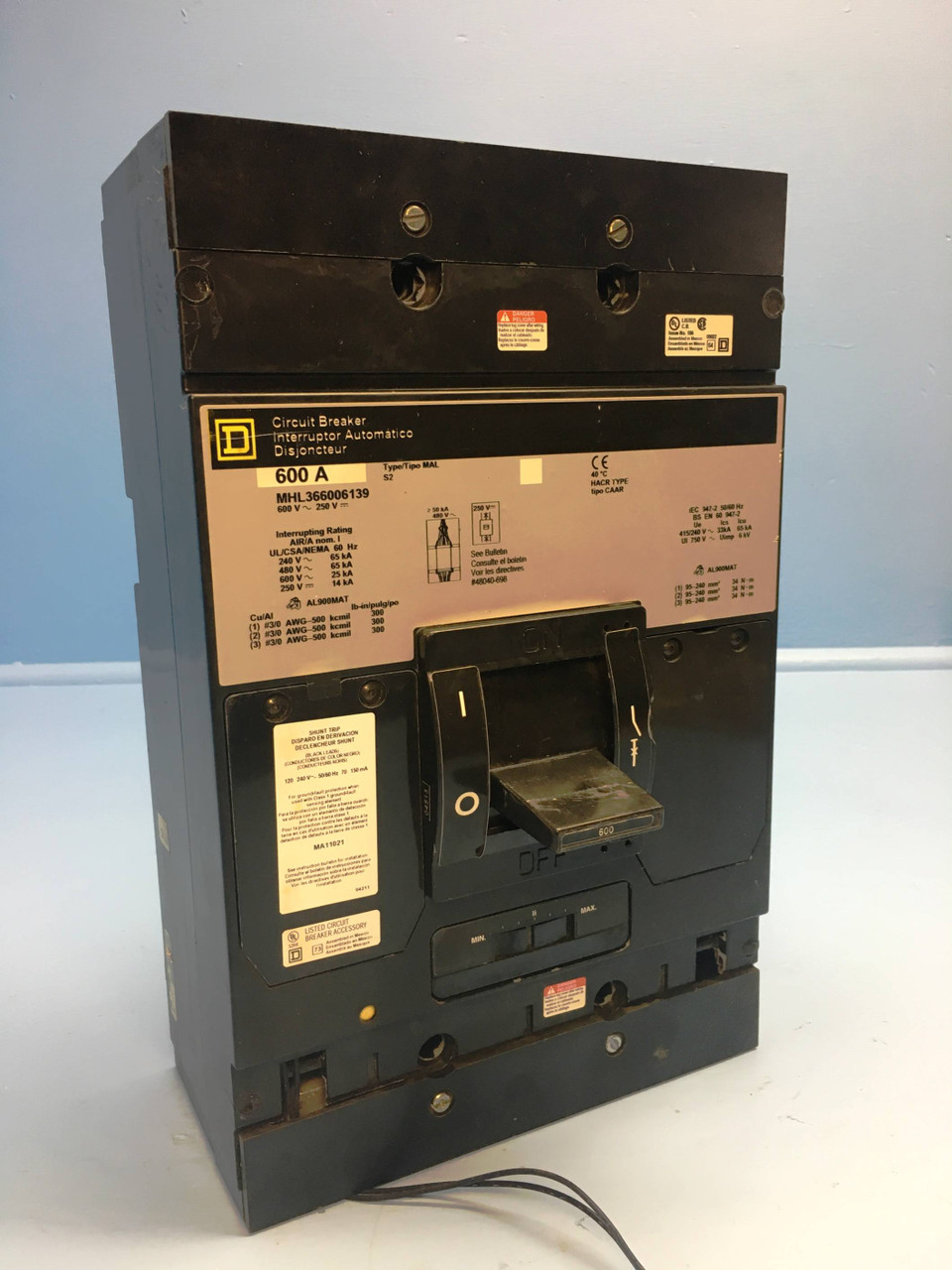 Image of Square D MHL366006139 600A Circuit Breaker w/ Shunt 480/600V MAL S2 600 Amp HACR