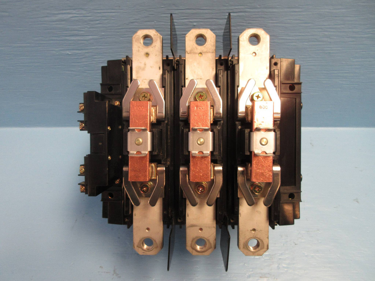Mitsubishi S-K800 Motor Contactor 910 Amp 600V 600-HP 200-240V Coil 3PH 910A (TK2589-1)