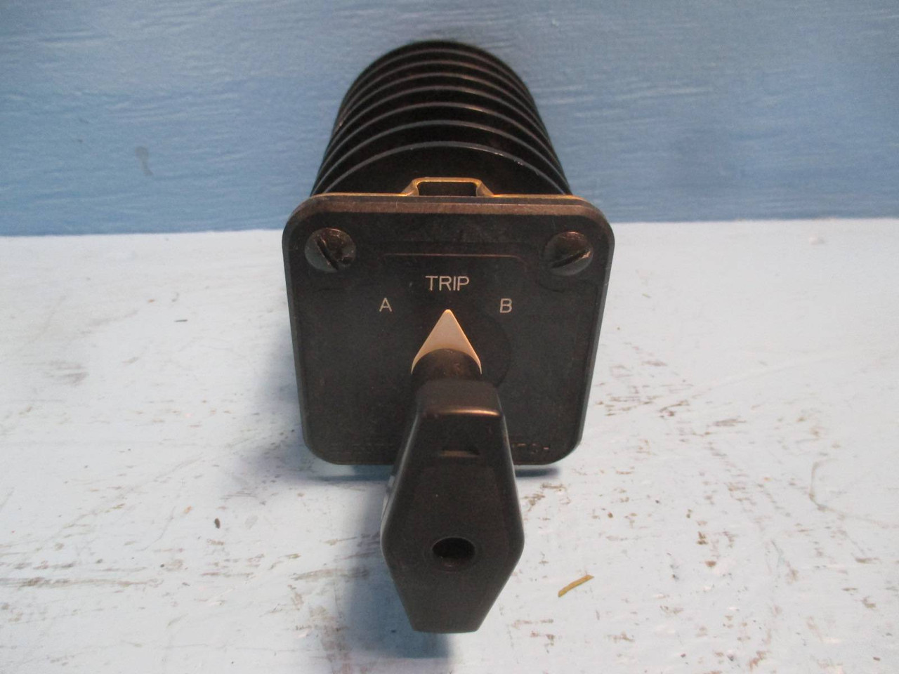 Electroswitch 24207MU 20A 3 Position Selector Rotary Switch Series 24 24207-MU (DW0182-3)