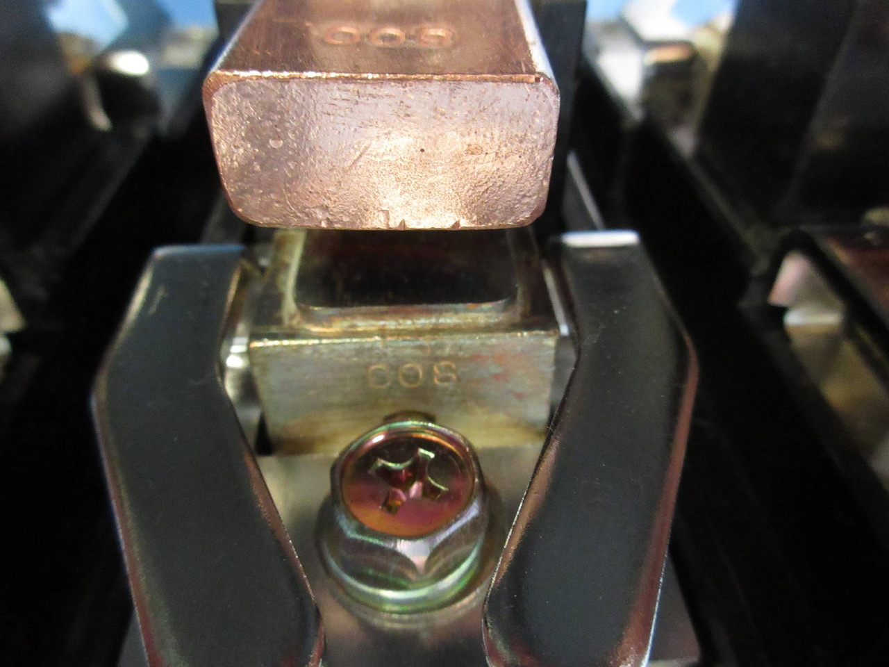 Mitsubishi S-N800UR Motor Contactor 910 Amp 600V 600HP 200-240V Coil 3PH 910A (TK2587-22)