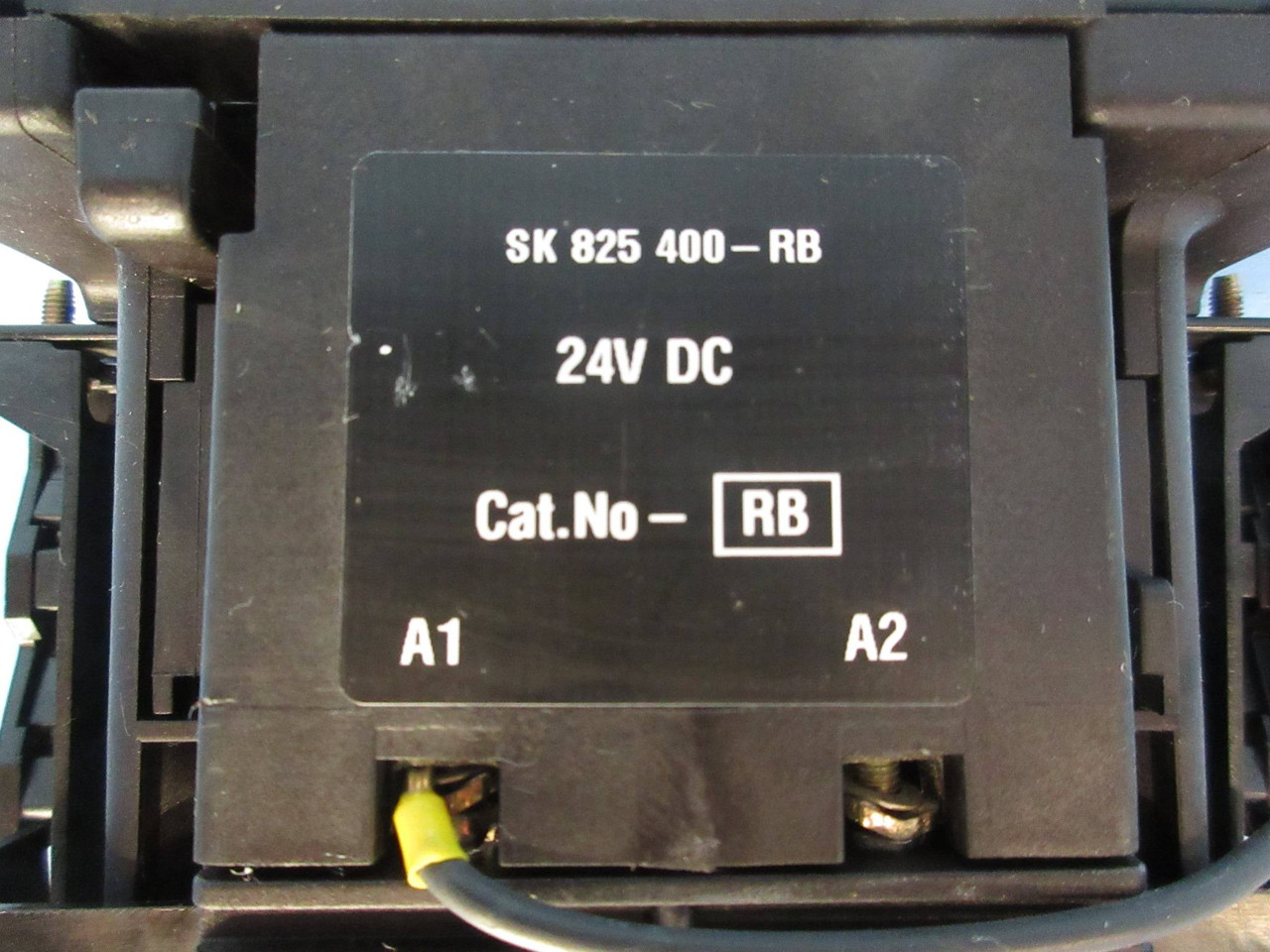 ABB EK-110 Motor Contactor 4-Pole 170 Amp 600V 24V-DC Coil 4P 170A EK110 RB (TK2593-8)