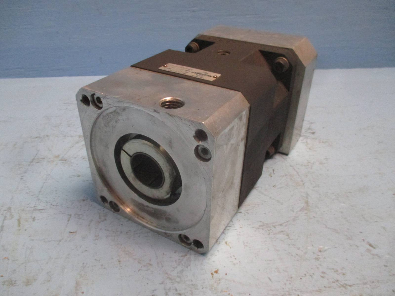 Neugart PLS 142-25 Gearbox Gear Reducer PLS142-25 PLS14225 14225 (DW0210-1)