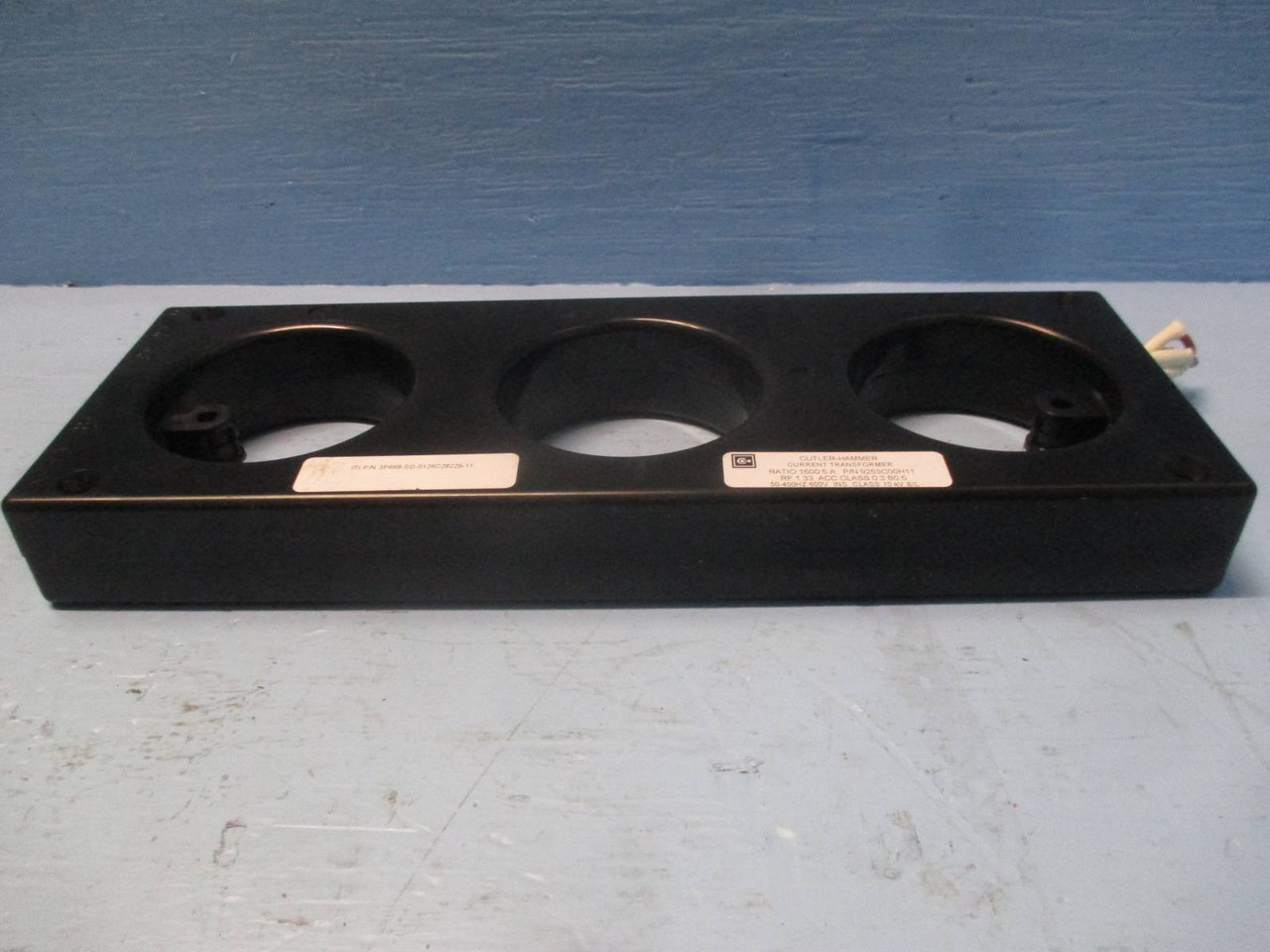 Cutler Hammer 9253C00H11 Current Transformer Ratio 1600:5A CT (DW0233-2)
