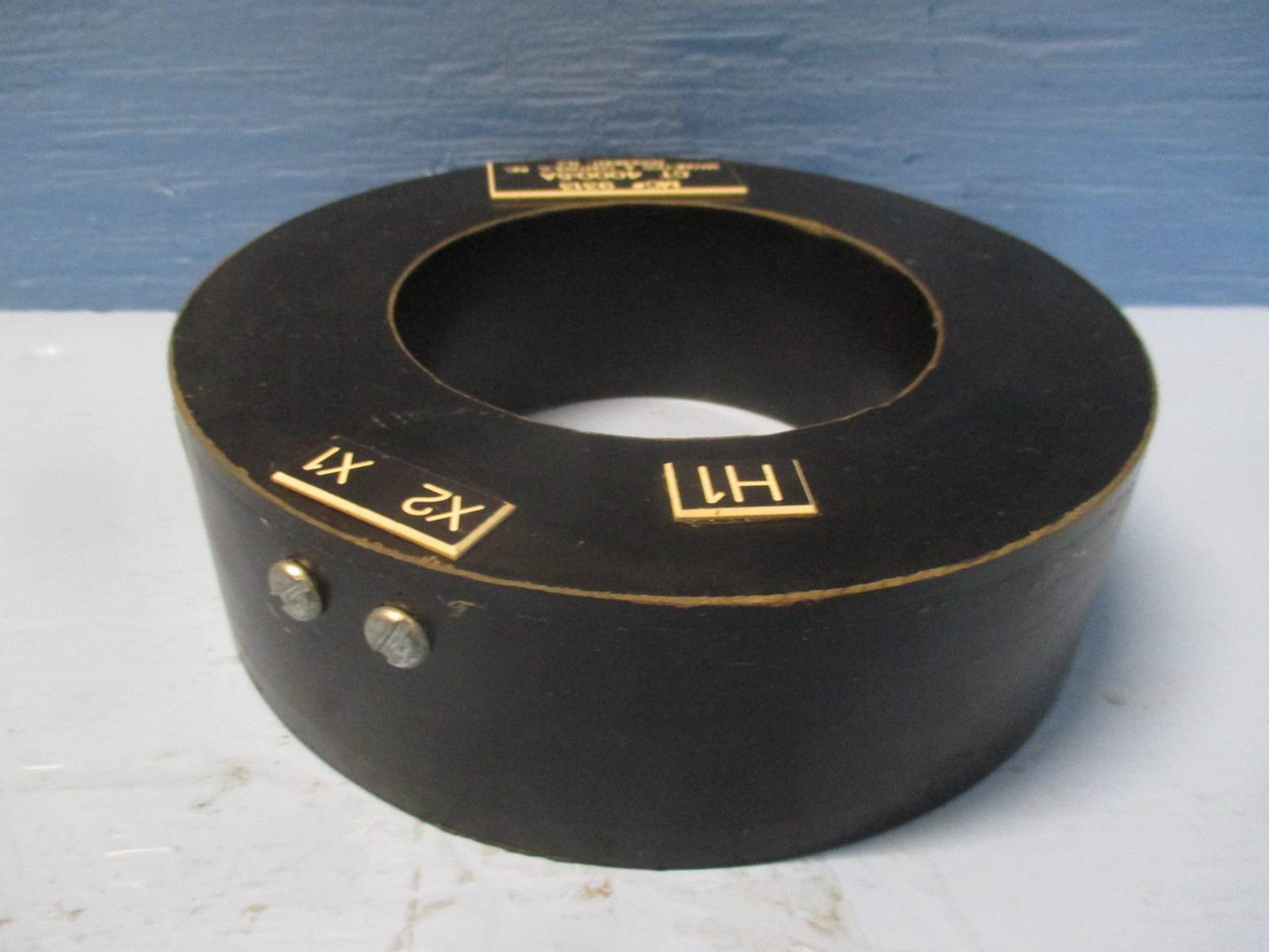 Magnetics and Controls MC# 9313 Current Transformer Ratio 4000:5A CT Magcon (DW0228-12)