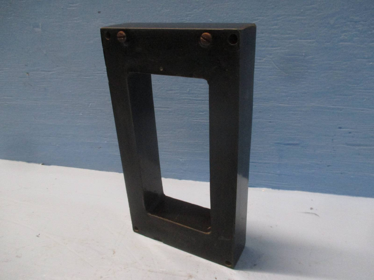 Magnetics and Controls MC# 9438 Current Transformer Ratio 6000:7.5A CT Magcon (DW0229-7)