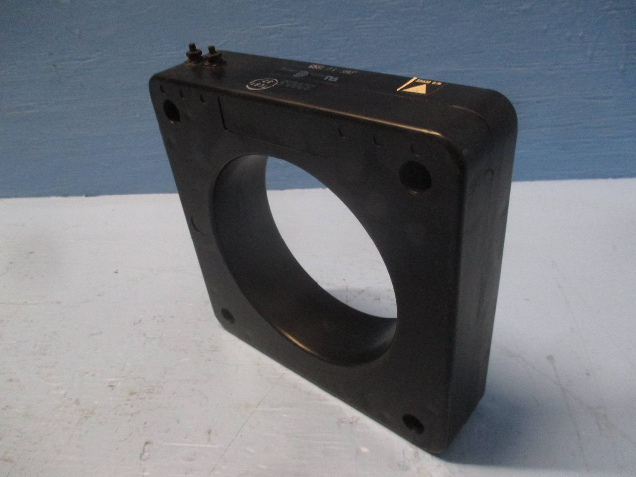 Instrument Transformers 120-322 Current Transformer Ratio 3200:5A CT (DW0221-3)