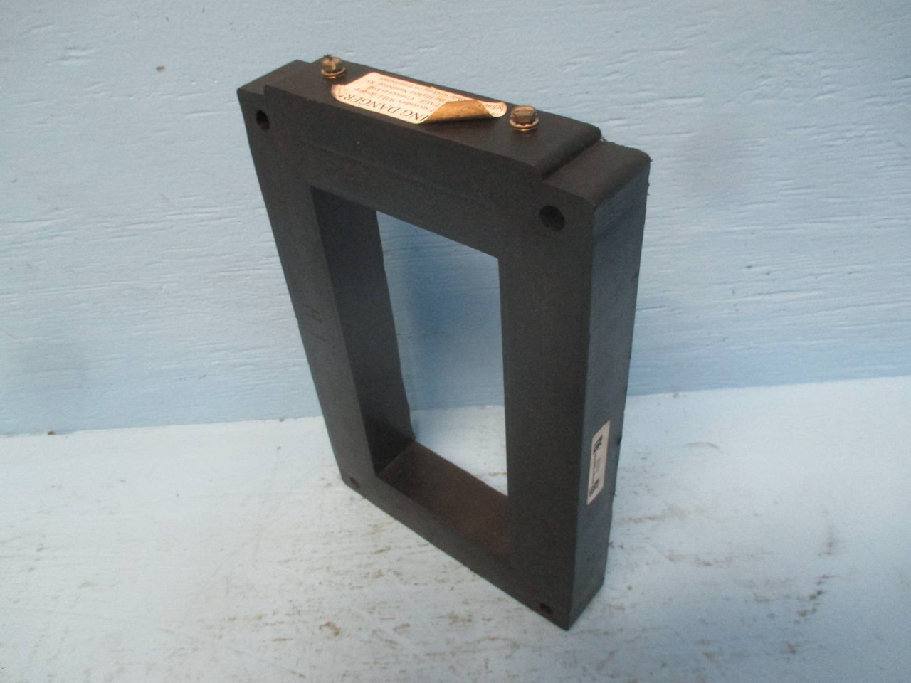 Electric Metering Corp RT3775-1600-1 Current Transformer Ratio 1600:1A CT (DW0281-6)