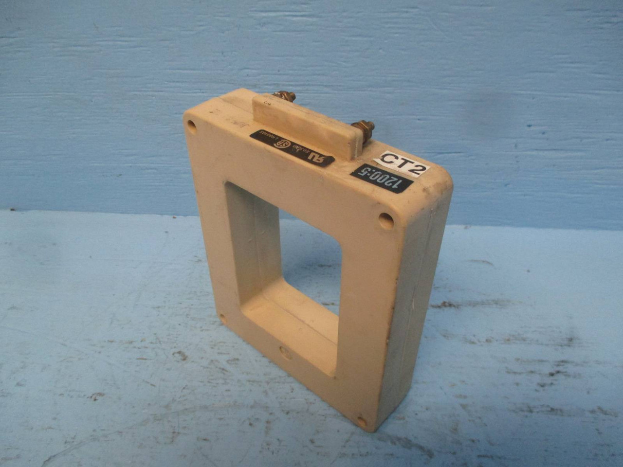 Instrument Transformers 560-122 Current Transformer Ratio 1200:5A CT (DW0294-6)