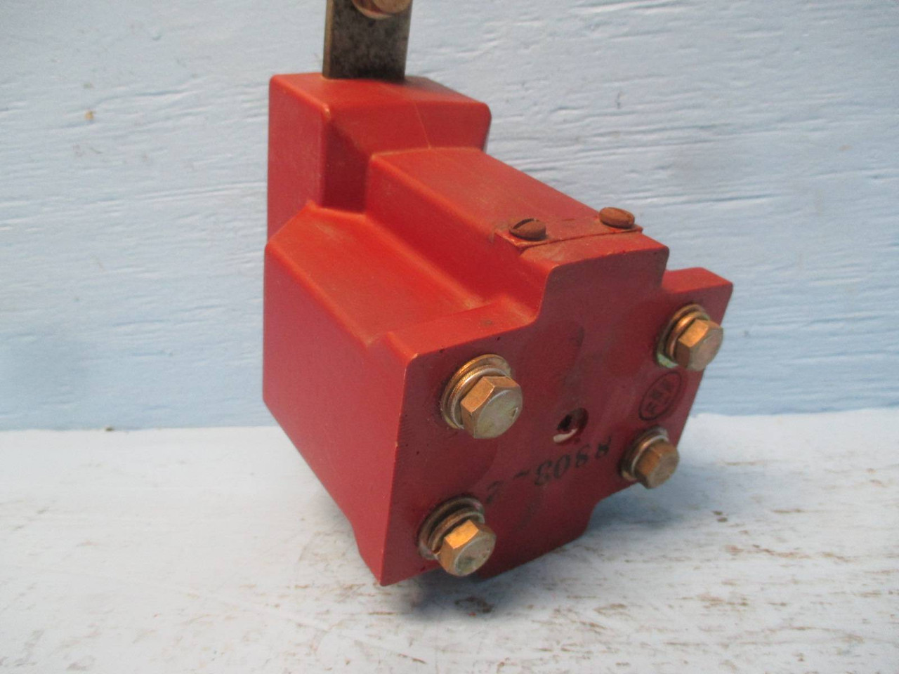 Allen Bradley 80025-158-12 Current Transformer Ratio 300:5 131262 CT (DW0303-2)