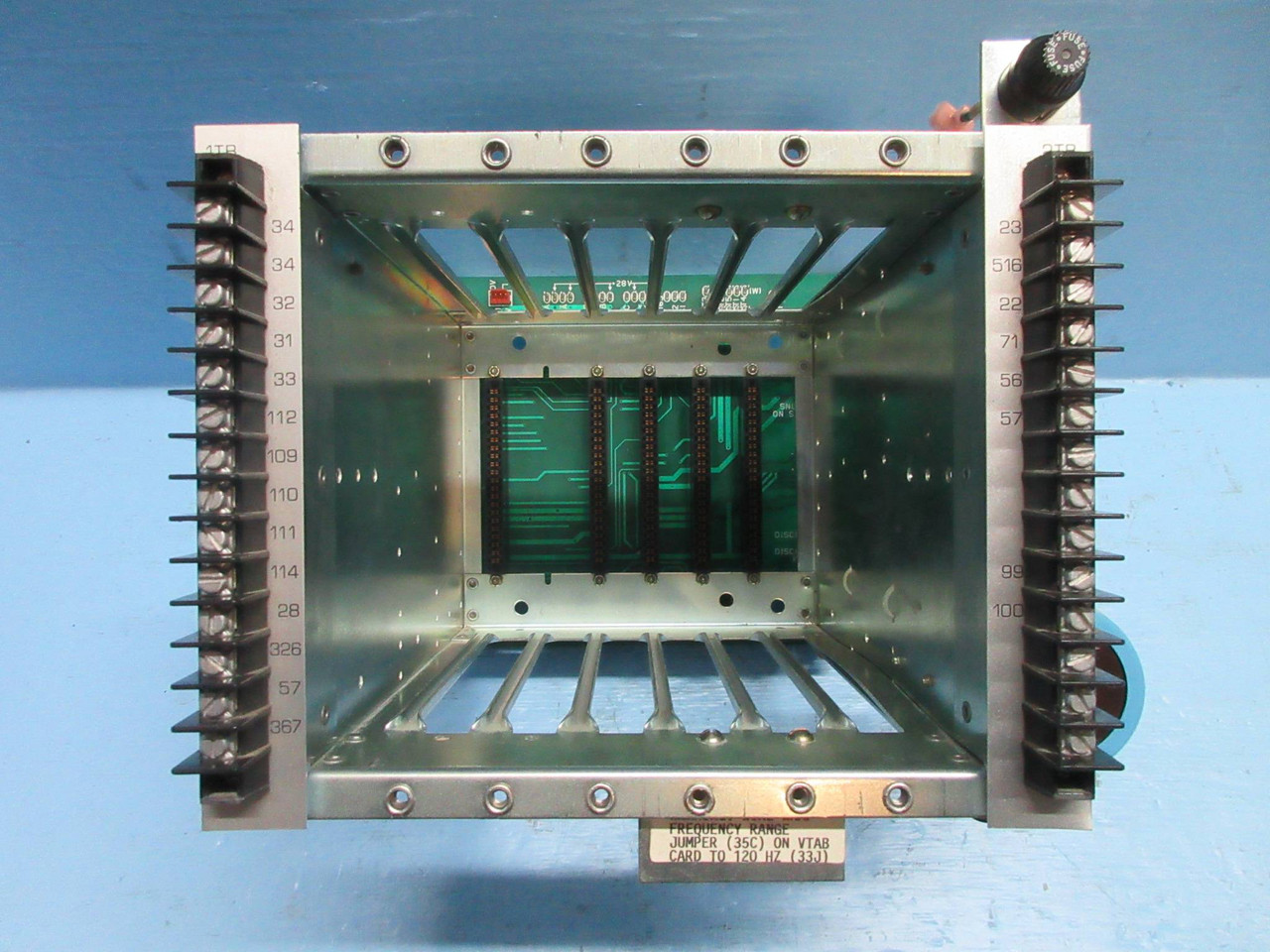 Reliance Electric 0-51377-41 PLC Backplane Board w/ 086428011A PLC Module Rack (TK2676-2)