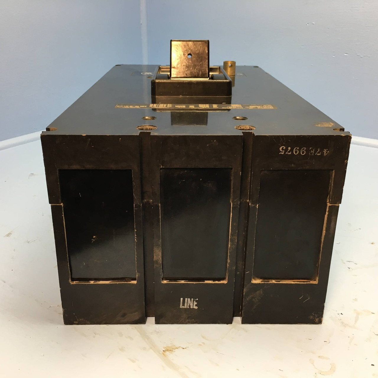 CH Westinghouse SCB32000F SCB-2000 2000A Circuit Breaker 2000 Amp No Trip Button (EBI5276-1)