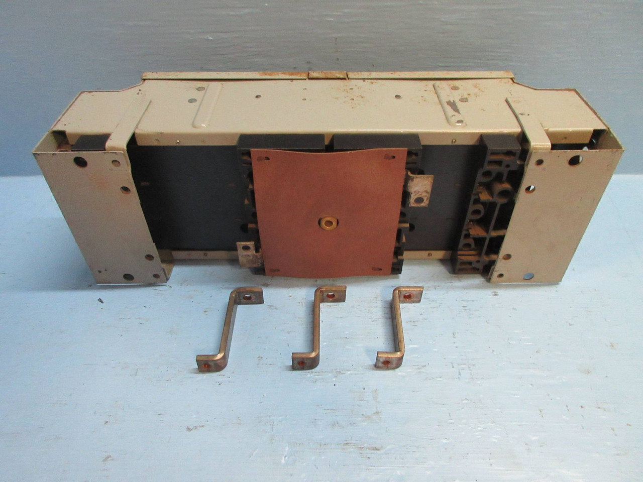 ITE V7E3613 w Hardware 100A & 30A 600V Fusible Vacu-Break Panelboard Switch (TK2734-1)