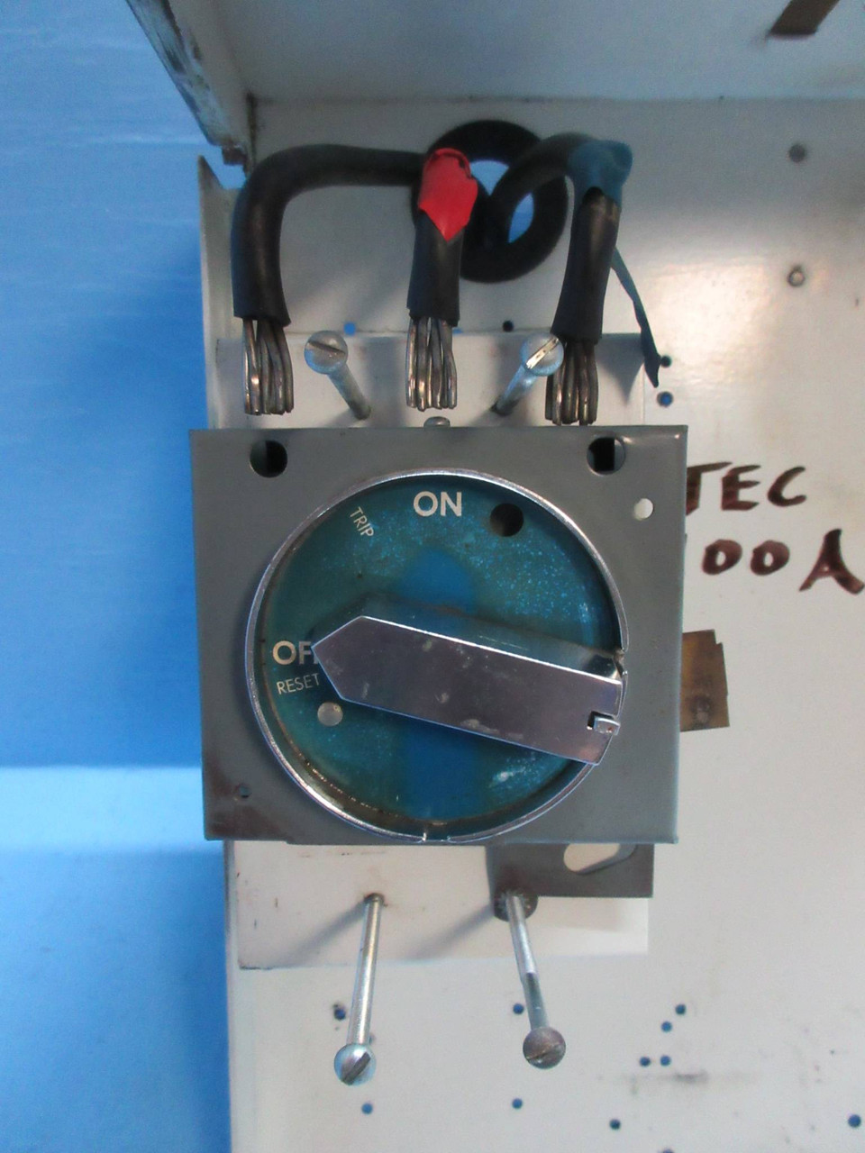 GE Powell 100 Amp Breaker Type 18" Motor Control Center MCC Feeder Bucket 7700 (TK2738-5)