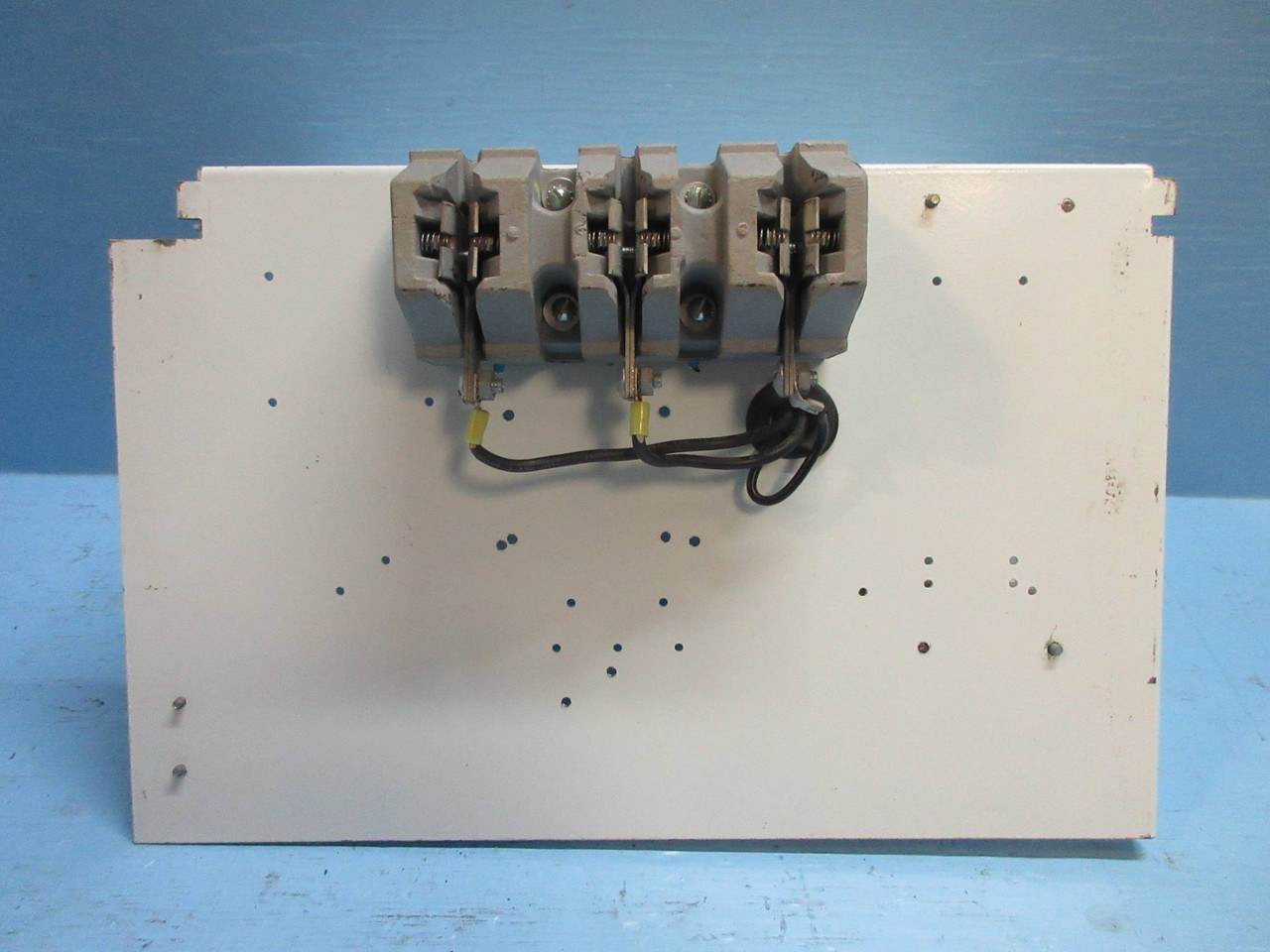 GE Powell 30 Amp Breaker Type 12" Motor Control Center MCC Feeder Bucket 7700 (TK2735-9)