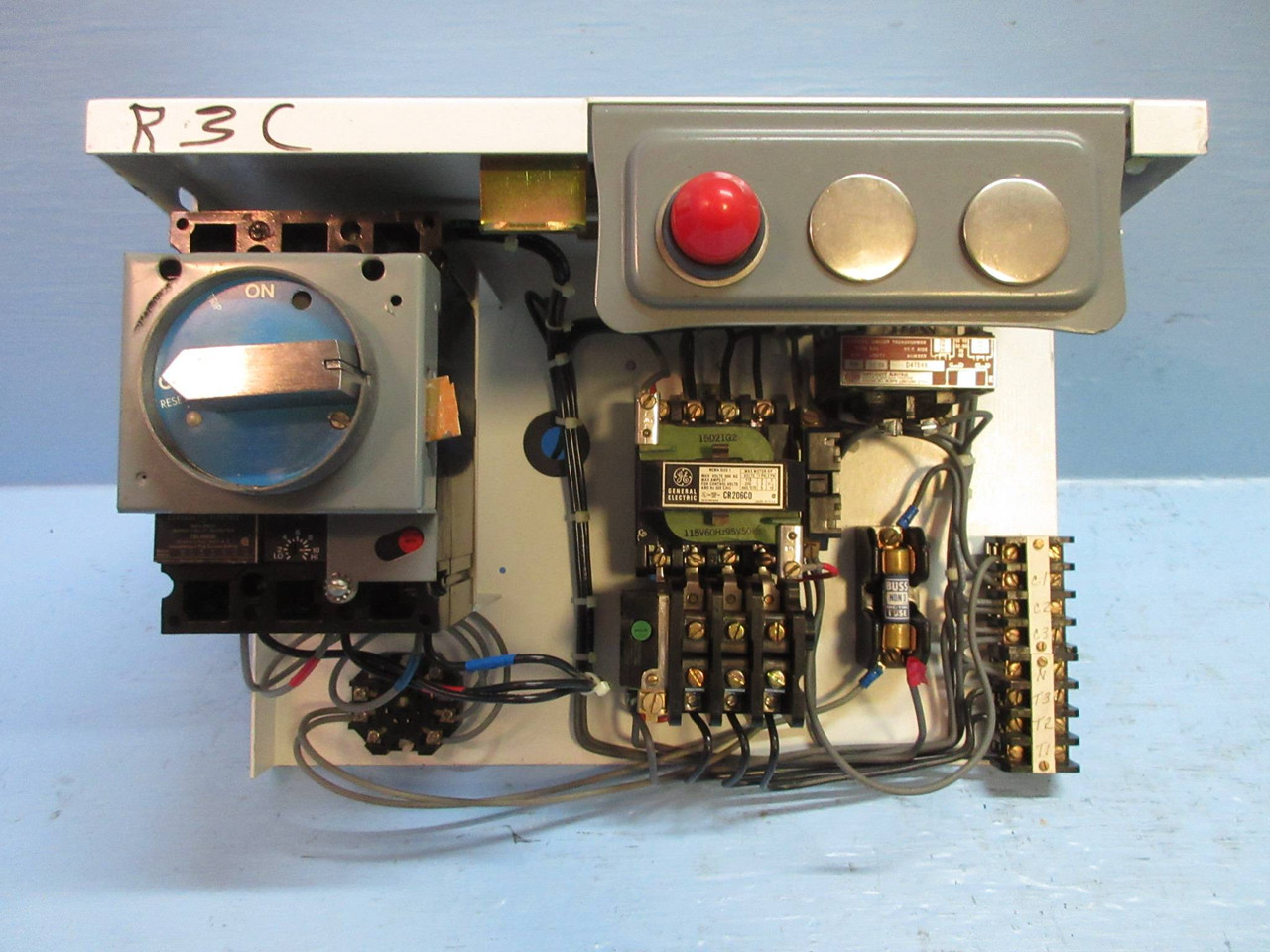 GE Powell Size 1 Starter 30 Amp Breaker 12" Motor Control Center MCC Bucket 7700 (TK2744-4)