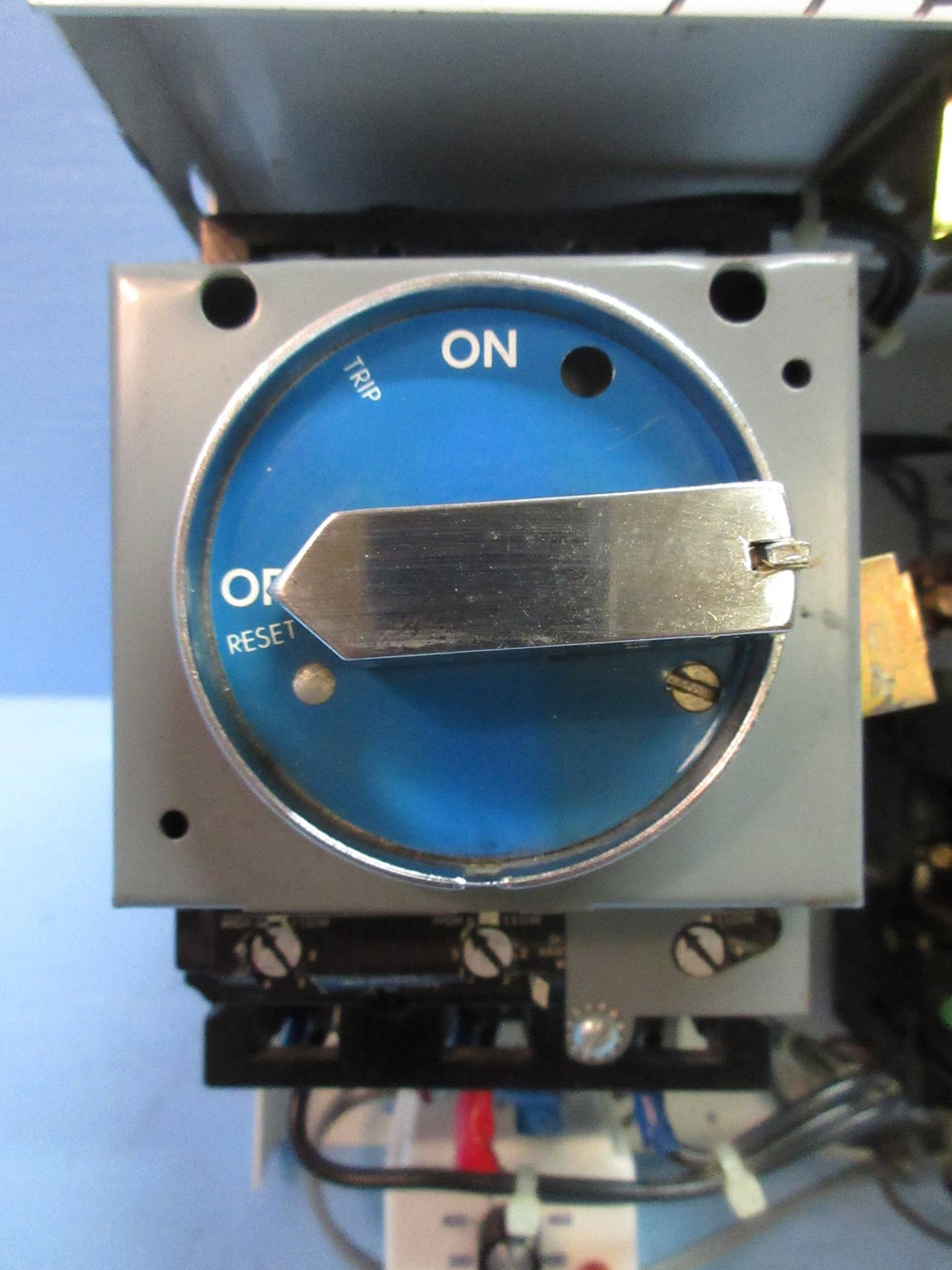 GE Powell Size 1 Starter 10 Amp Breaker 12" Motor Control Center MCC Bucket 7700 (TK2741-6)