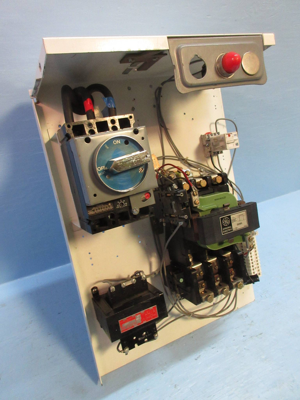 GE Powell Size 4 Starter w 100A Breaker 24" Motor Control Center MCC Bucket 7700 (TK2748-1)