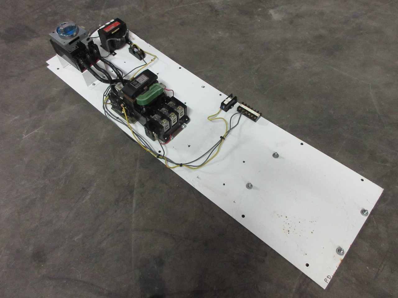 GE Powell Size 4 Starter 100A Breaker 54" Motor Control Center MCC Bucket 7700 (TK2753-1)