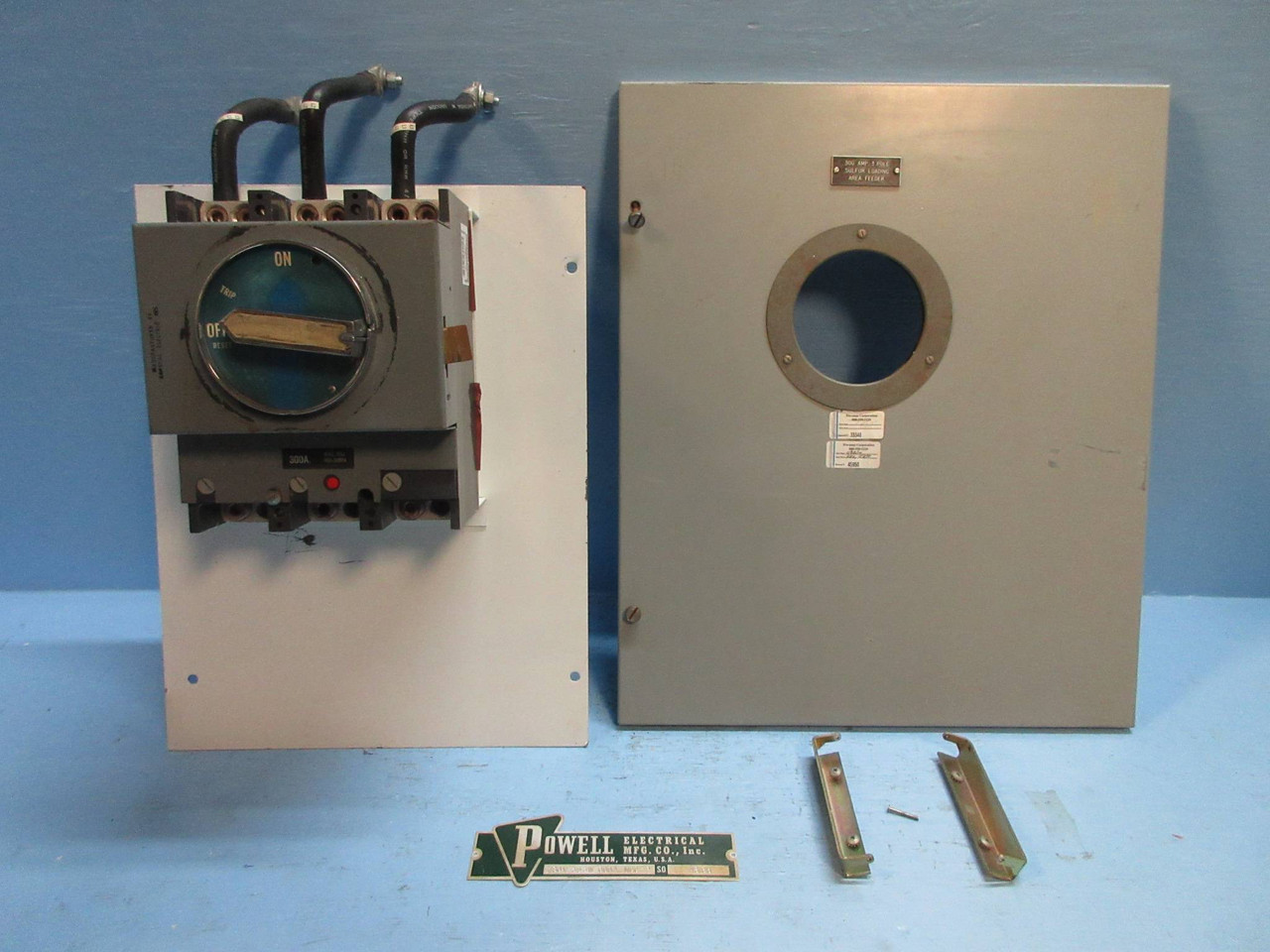 GE Powell 300A Breaker Type 24" Motor Control Center MCC Main Feeder Bucket 7700 (TK2756-1)