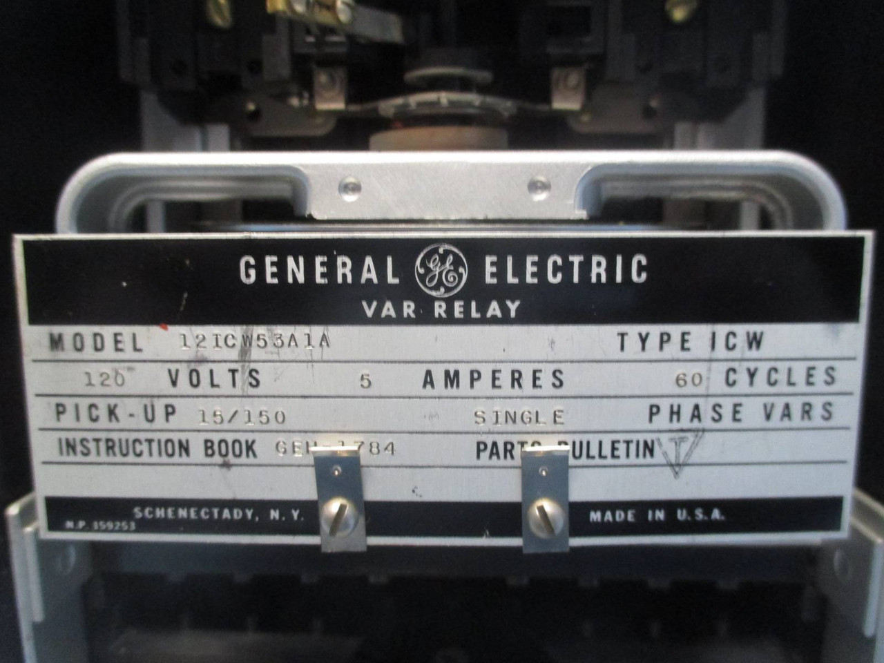General Electric 12ICW53A1A Var Relay Type ICW GE 12 ICW 53A1A 120 V 60 Cycles (DW0359-2)