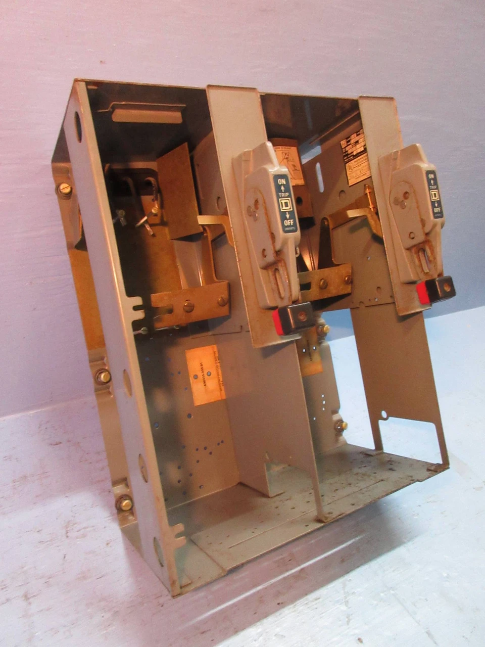 Square D Model 4 Dual 30 Amp Breaker Feeder MCC Bucket MCCB 18" Twin 30A Mod 4 (TK2787-40)