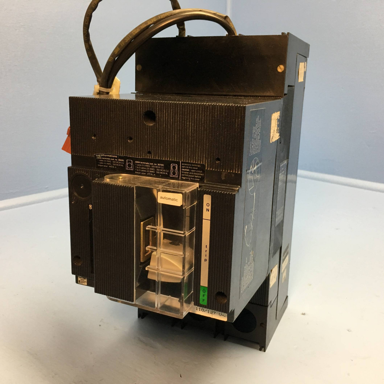 Merlin Gerin CJ400H 36057 400A Compact Circuit Breaker 350 Amp Trip Aux & Shunt (EM2099-10)