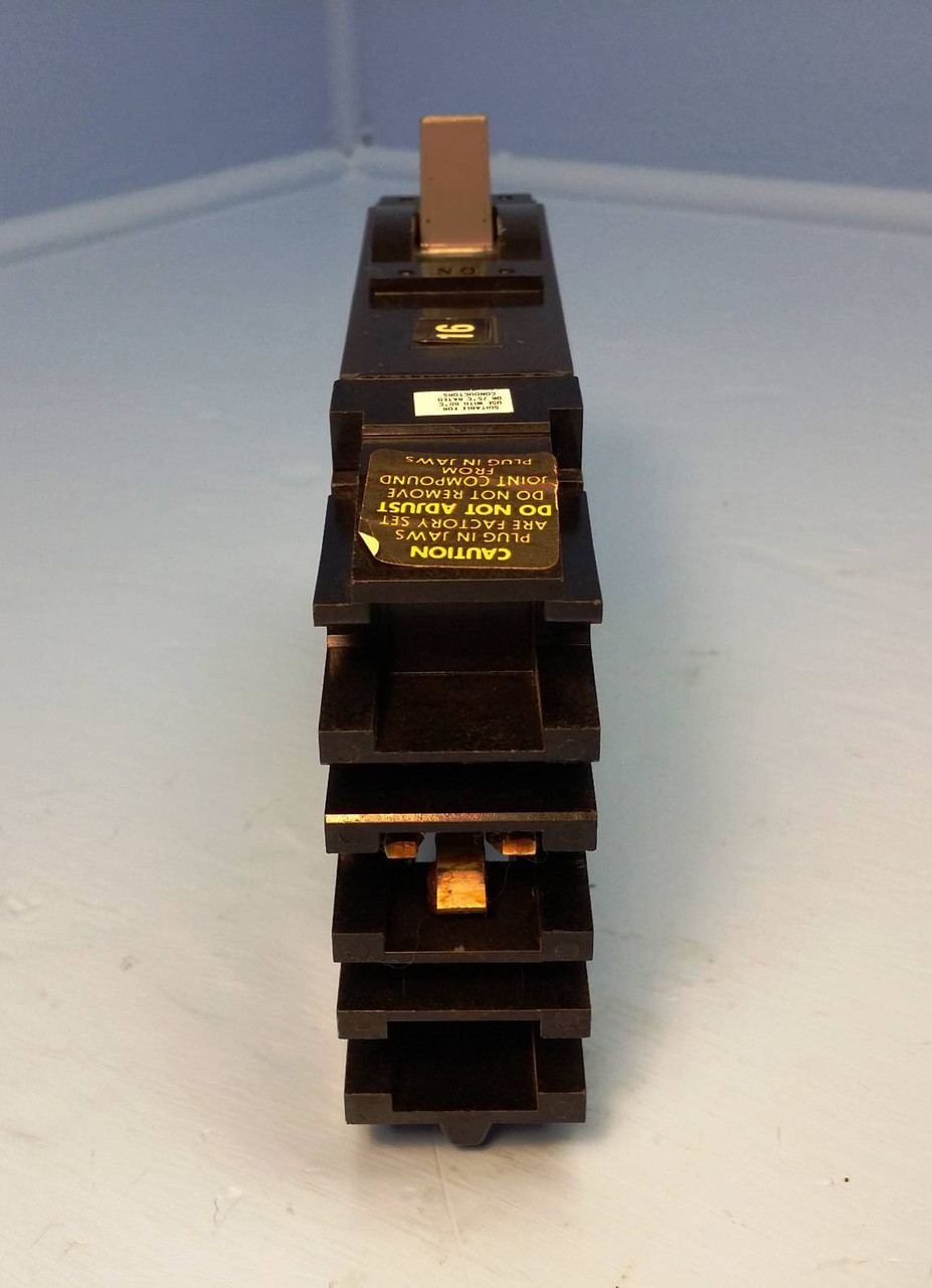 Square-D I-Line FH16020B 20A Circuit Breaker Black 277 VAC Type FA 1 Pole 20 Amp (EM2105-1)
