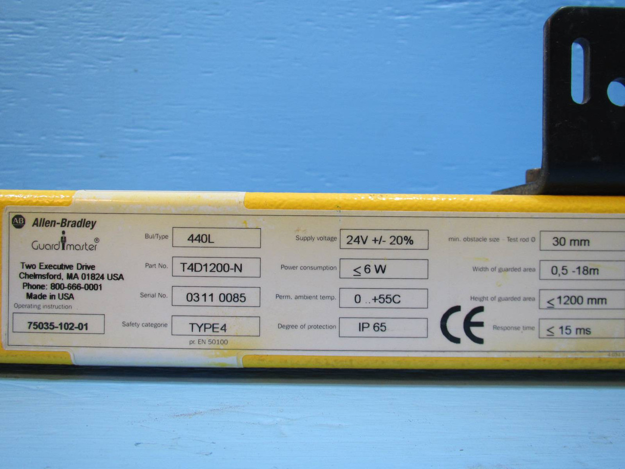 Allen Bradley GuardMaster 440L-T4D1200 Safety Light Curtain 1200 mm 440LT4D1200 (NP1753-7)