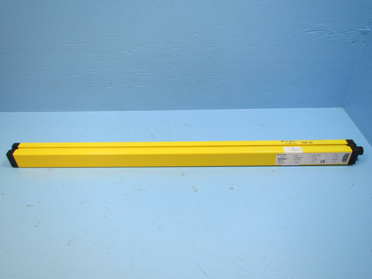 Allen Bradley GuardMaster 440L-R4D0900-N Safety Light Curtain 900 mm 440LR4D0900 (NP1750-1)