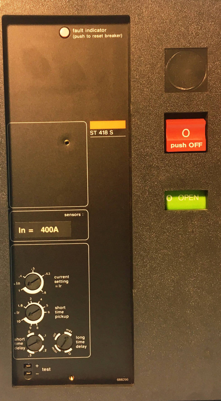 Merlin Gerin MP08H1 800A EO MasterPact LS Circuit Breaker w/ 400 Amp Trip (EM2156-2)