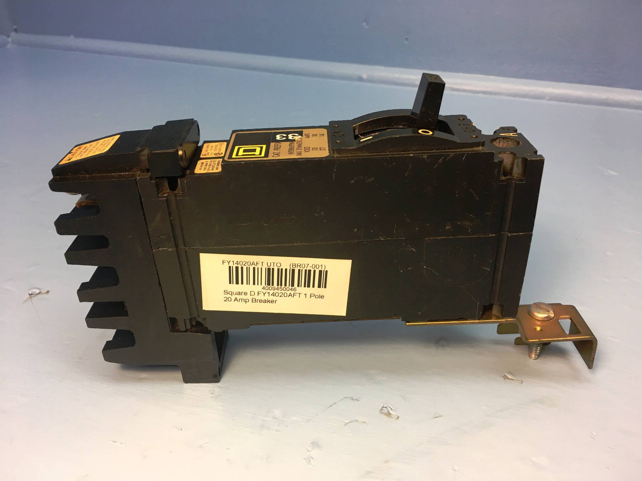 Square D I-Line FY14020AFT 20A Circuit Breaker Thick 277V 1 Pole 20 Amp FY14020A (EM2161-4)