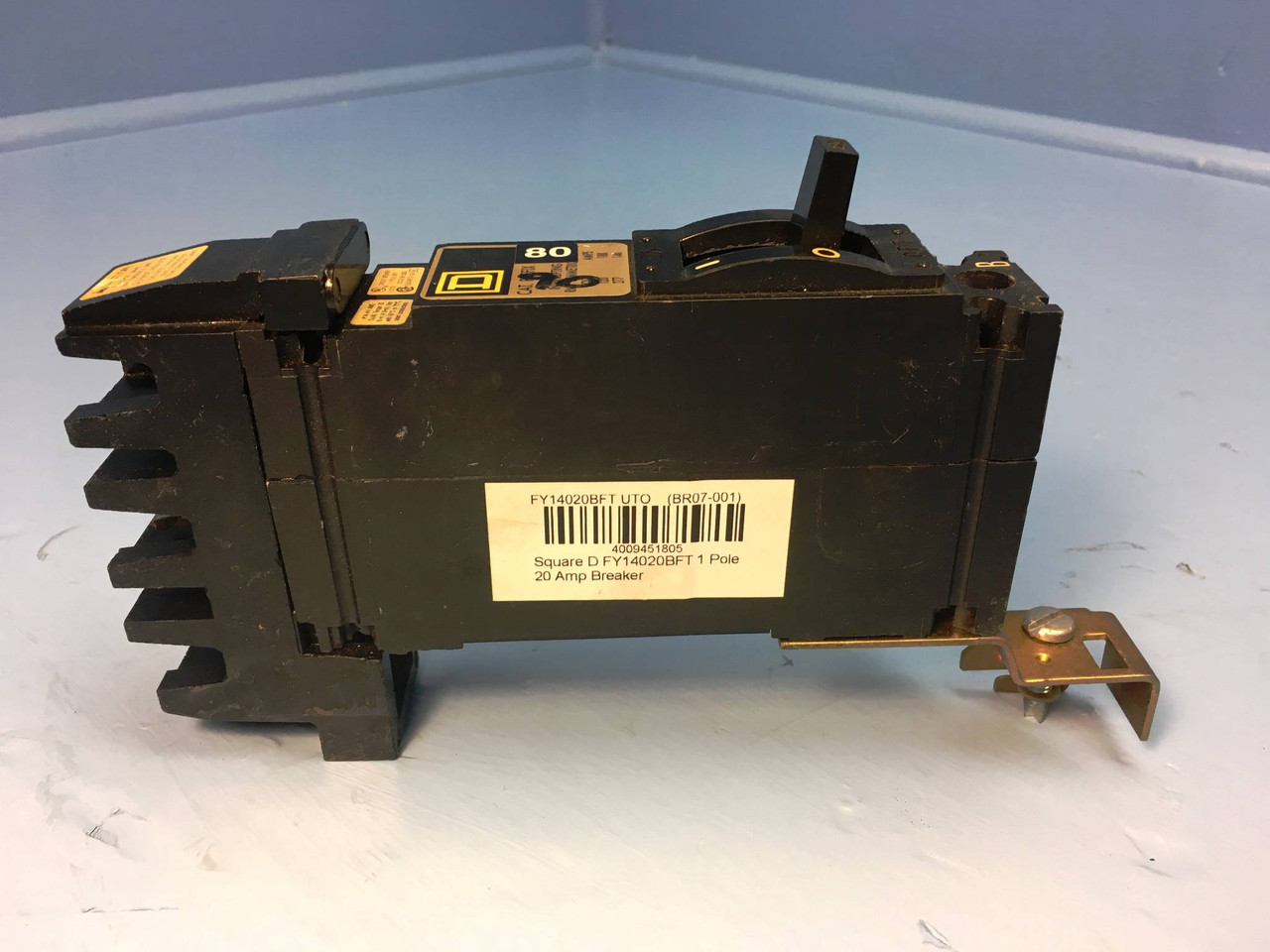 Square D I-Line FY14020BFT 20A Circuit Breaker Thick 277V 1 Pole 20 Amp FY14020B (EM2162-6)