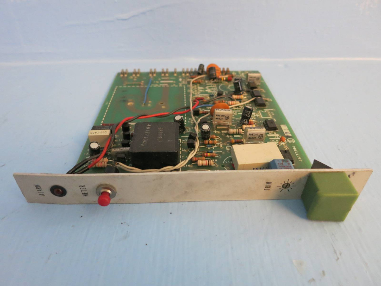 Scragg 46177364 II / 46177363 II Alarm Meter Trim Adjustment PLC Board Honeywell (PM2699-54)