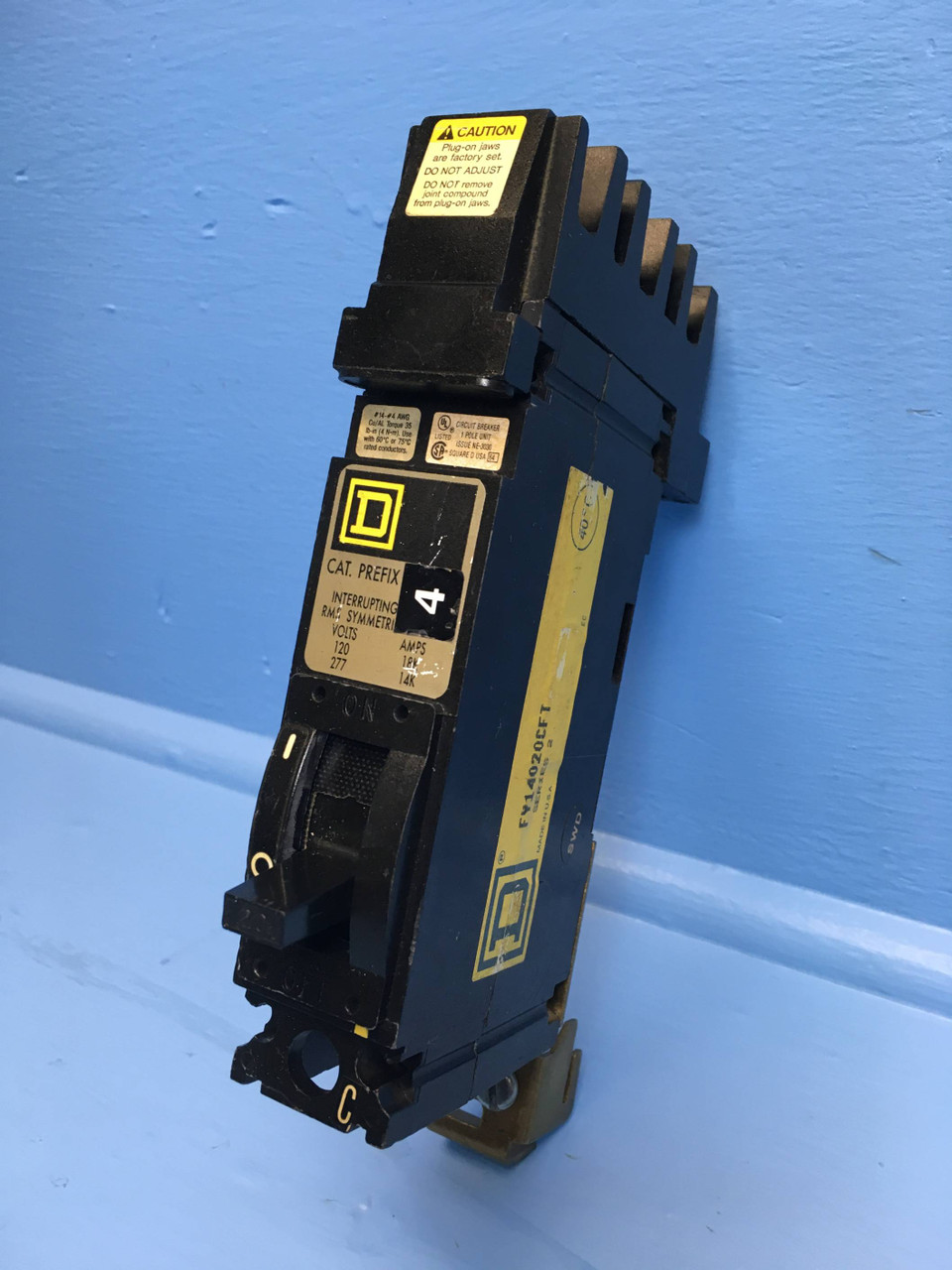 Square D I-Line FY14020CFT 20A Circuit Breaker Thick 277V 1 Pole 20 Amp FY14020C (EM2235-5)