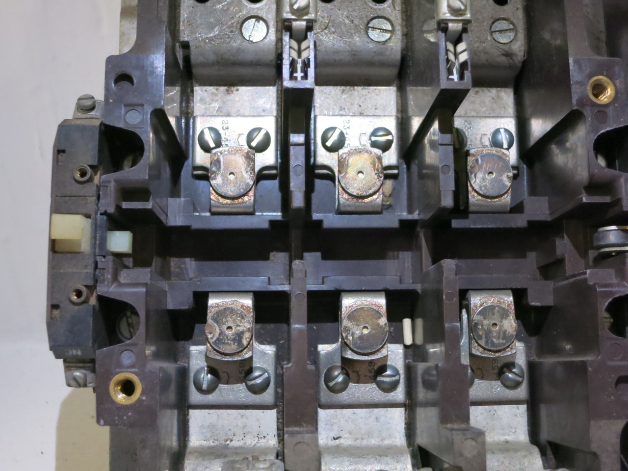 Eaton MCIOGYN3 Size GY Reversing Motor Contactor Ser CB1 150 HP 120V Coil (EBI1025-2)