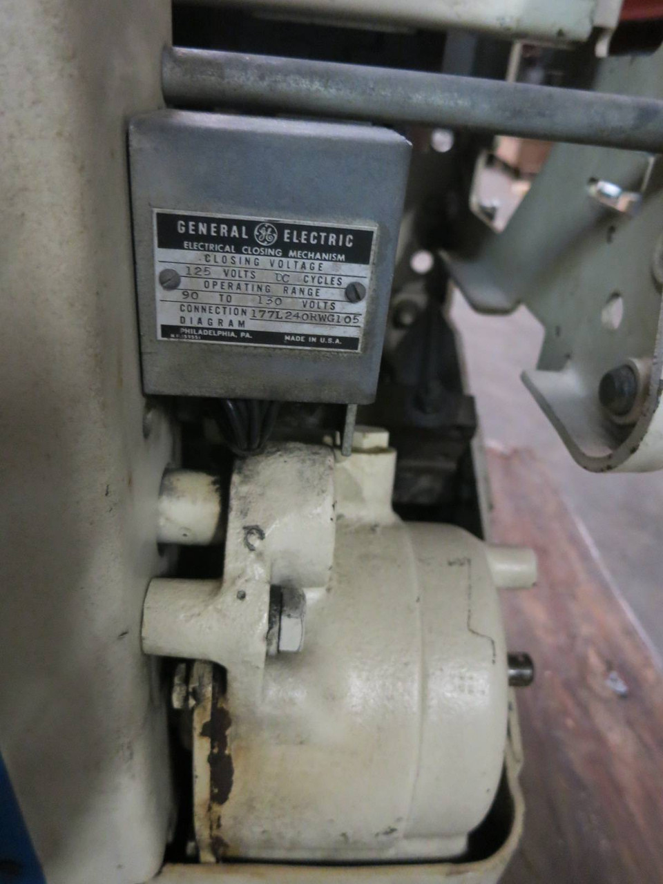 GE AK-2A-50 1600A EO Air Circuit Breaker 1600A General Electric (PM2730-1)