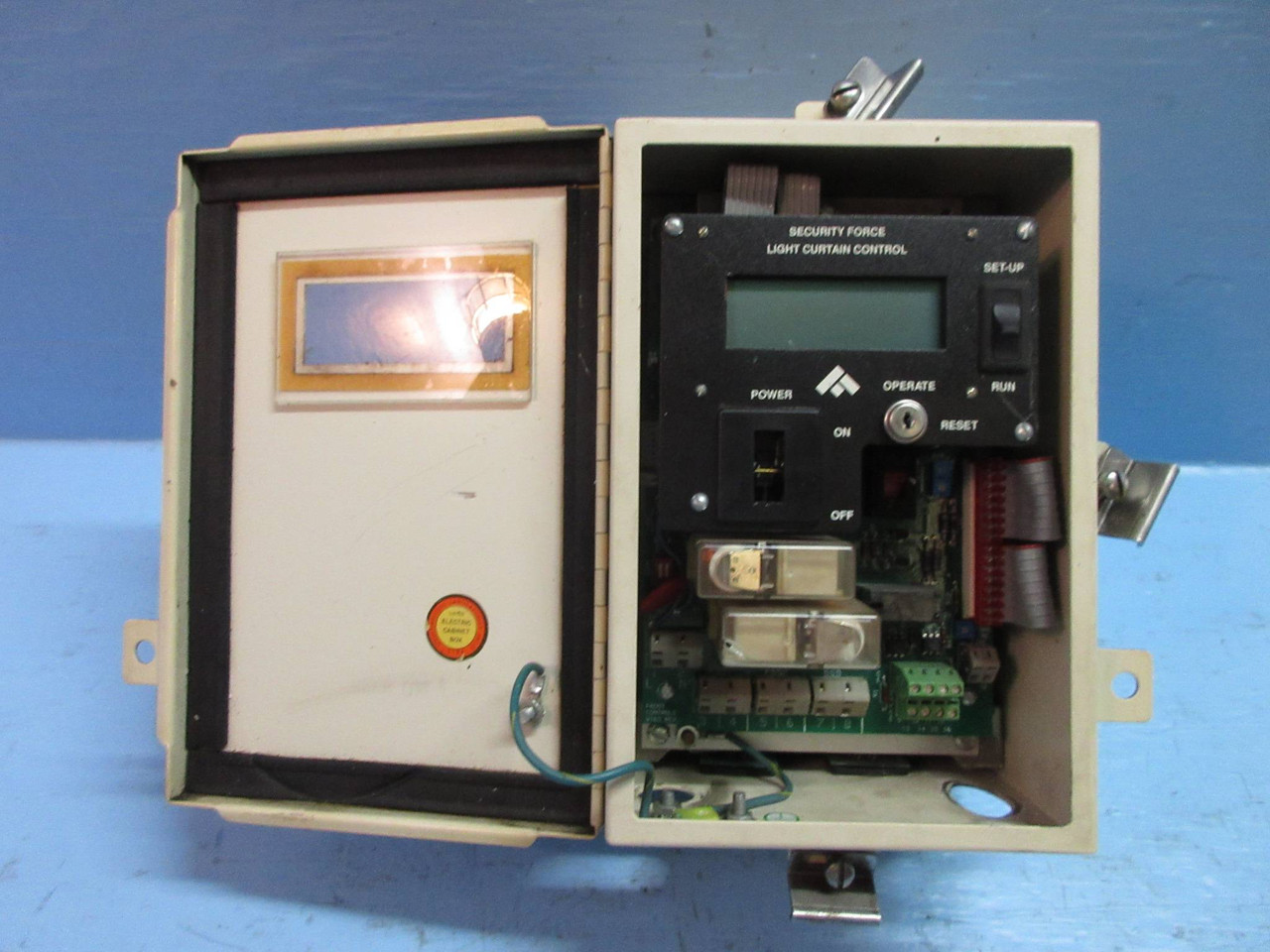 Frost Controls SF1-080 Security Force Light Curtain System Controller 120/240V (TK3026-1)