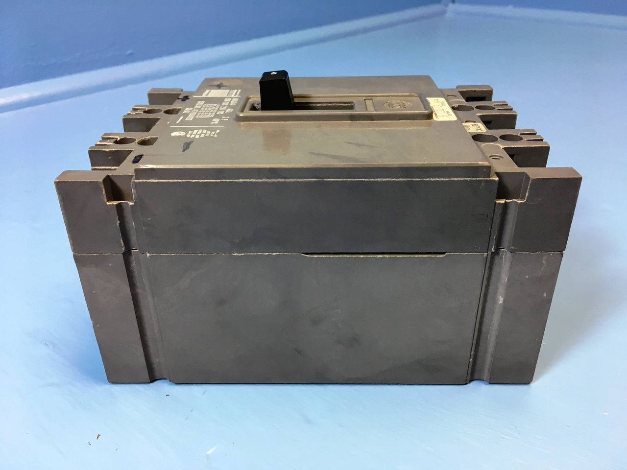 CH Westinghouse HFB2040  40A Mark 75 Circuit Breaker 600V 2 Pole HFB-2040 40 Amp (EM2311-3)