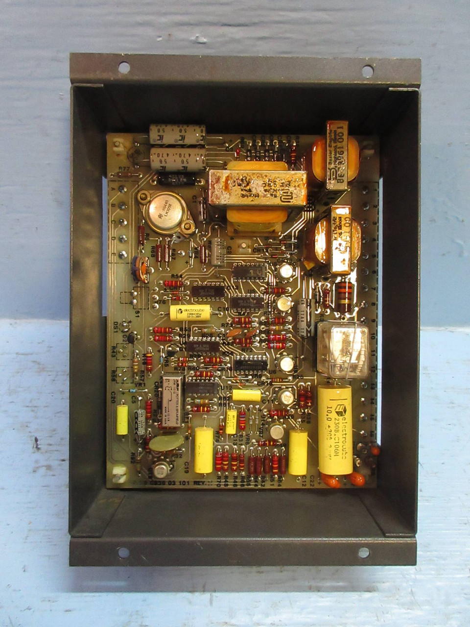 Basler Electric PRS-370 Auto-Synchronizer Relay Module 9-0956-00-114 RPS370 (TK3099-2)