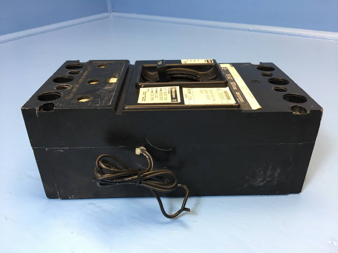 CH Westinghouse DA2250 250A Circuit Breaker w/ Shunt & Aux 2 Pole 250 Amp (EM2367-1)