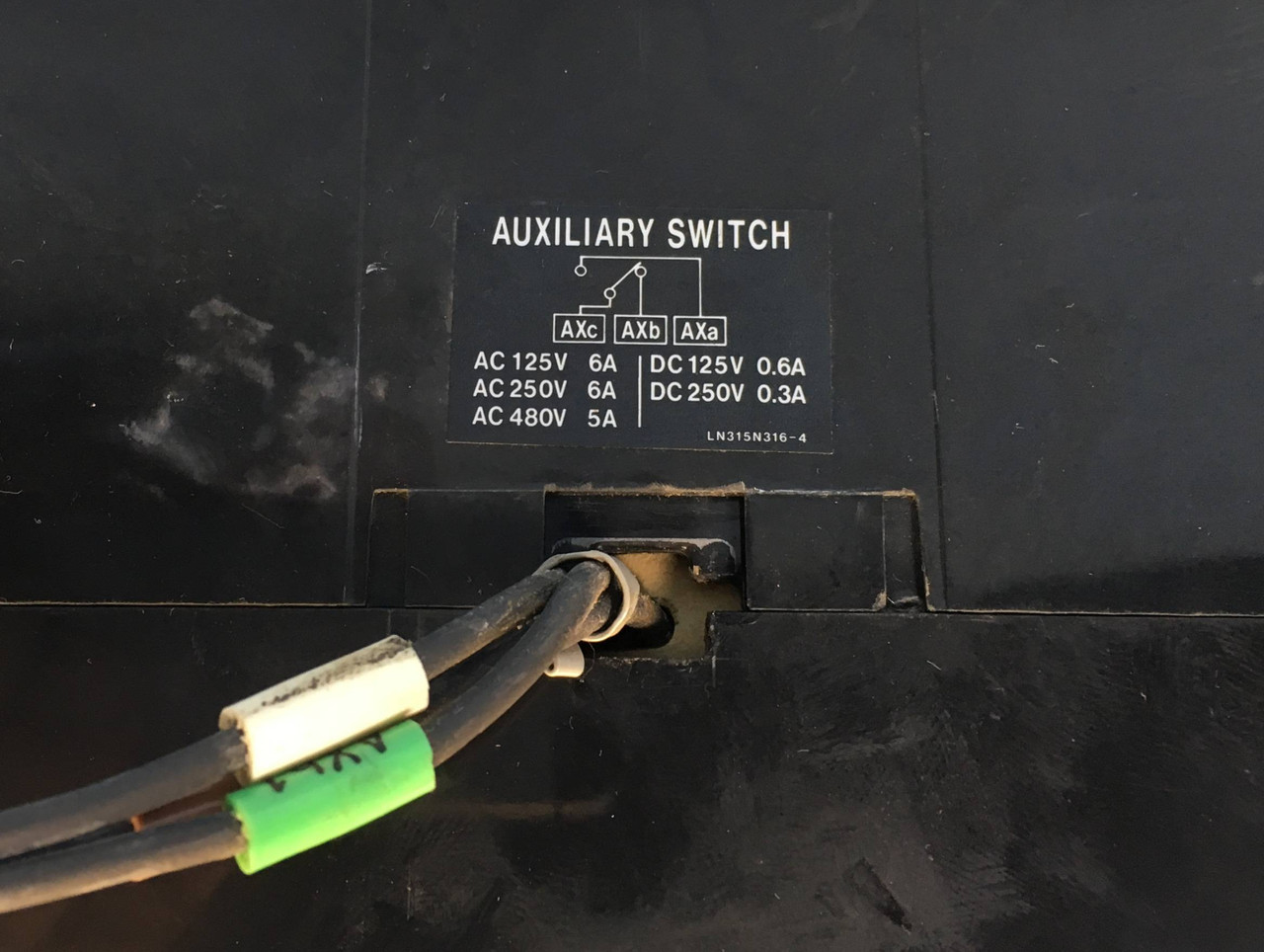 Mitsubishi NF-SL3600 600A Circuit Breaker w/ Aux 600V 3P NF-SL NFSL3600 600 Amp (EM2369-1)