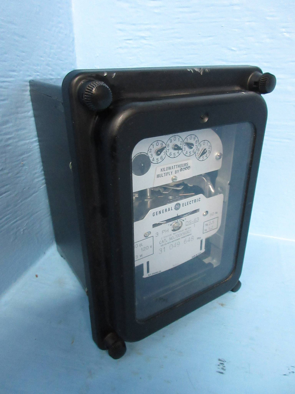 General Electric 700X563G1 2 Stator Watthour Meter Type DS-63/1 120V 3W GE (TK3169-1)