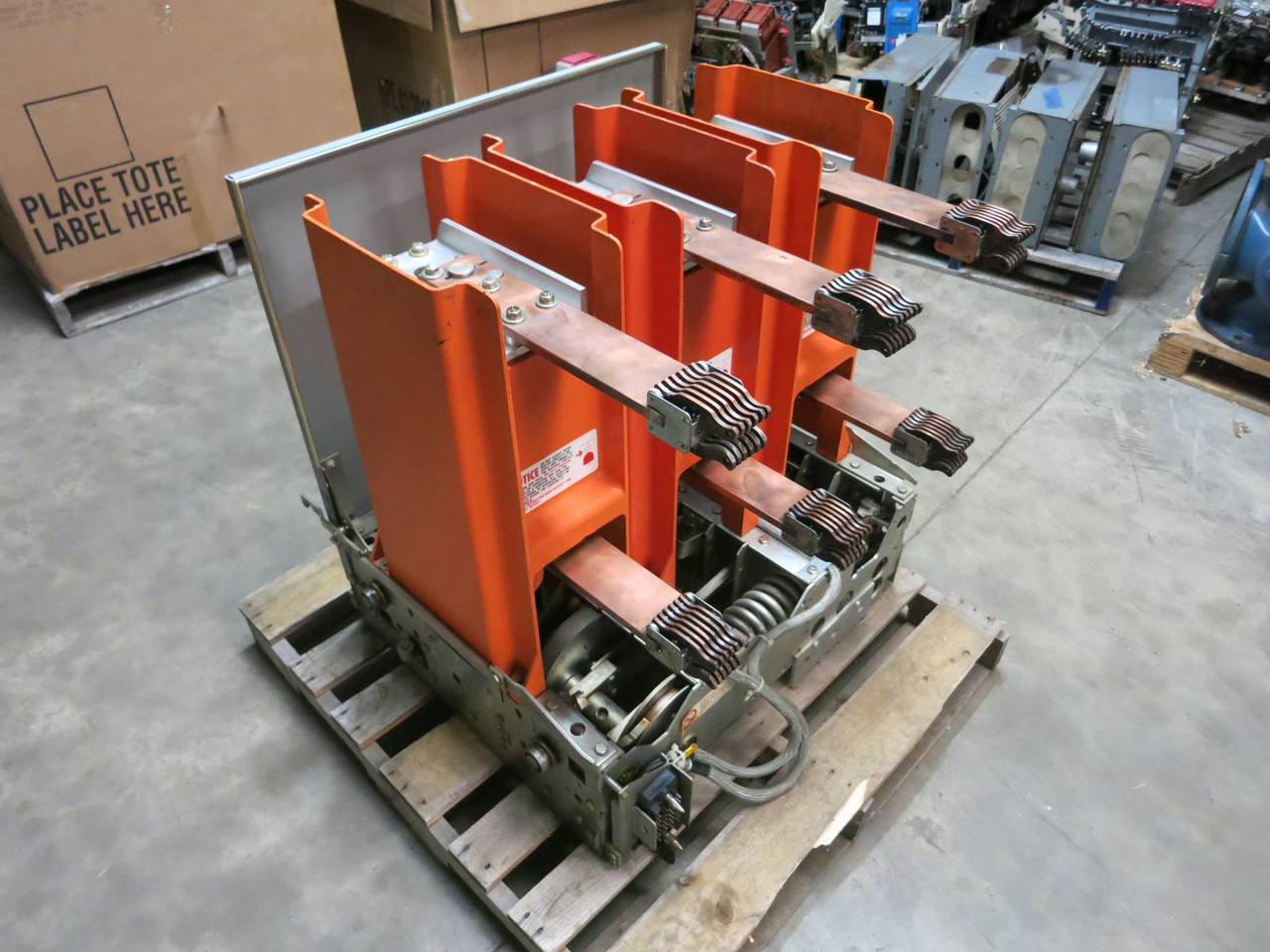 GE Power/Vac 1200A VB 4.16-250-1 5 kV Vacuum Breaker General Electric PowerVac (GA0010-10)