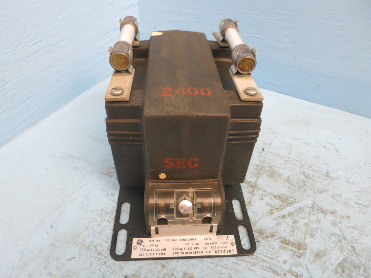 Image of GE 763X21G41 JVM-3 20:1 BIL 60kV 2400V 750 VA 500 VA Voltage Transformer CT