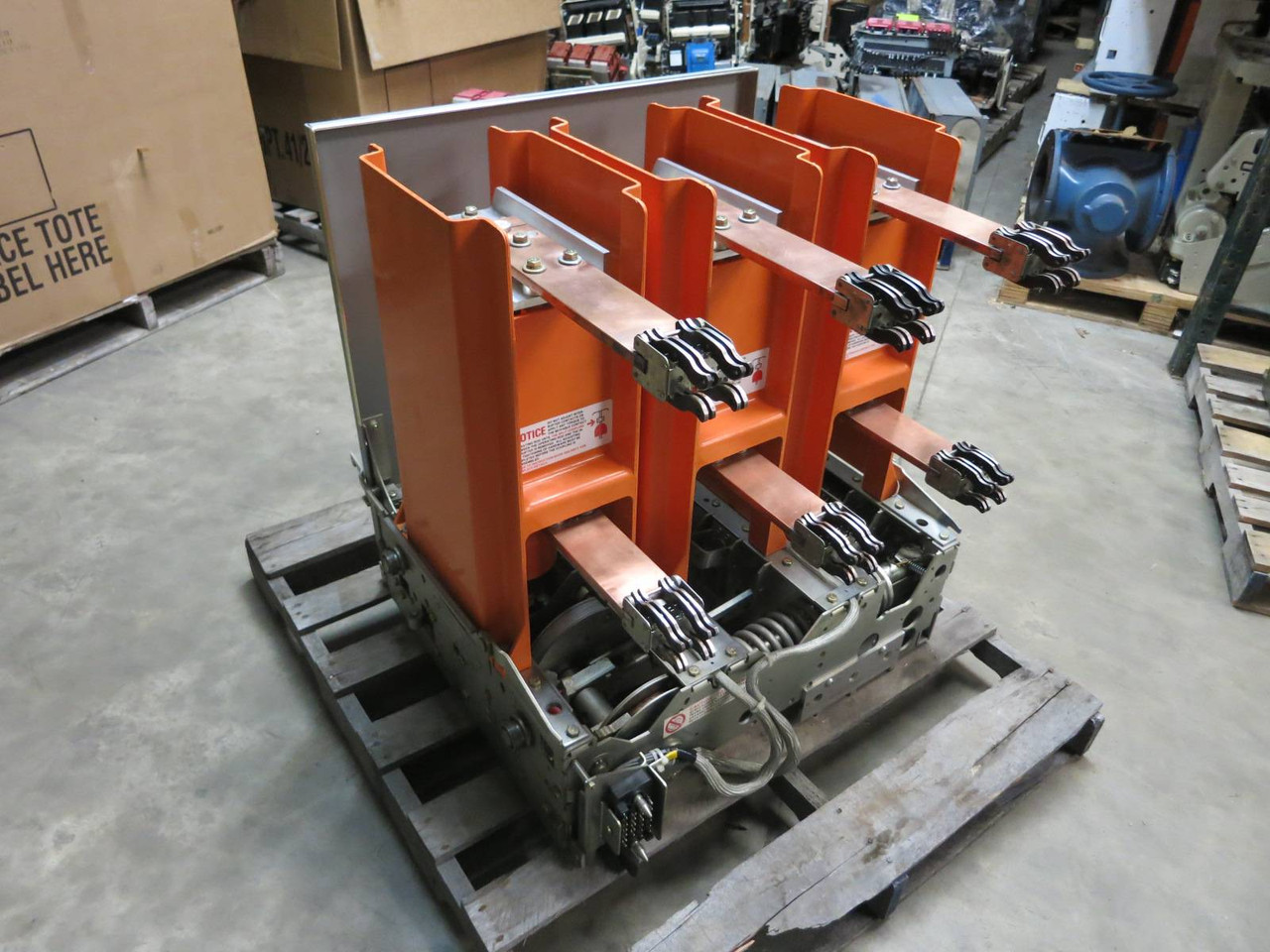 GE Power/Vac 1200A VB 13.8-500-1 15 kV Vacuum Breaker General Electric PowerVac (GA0009-3)